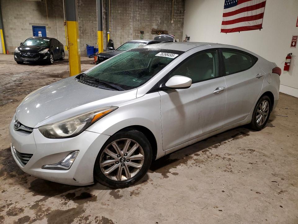 2015 HYUNDAI ELANTRA — VIN 5NPDH4AE8FH618822
