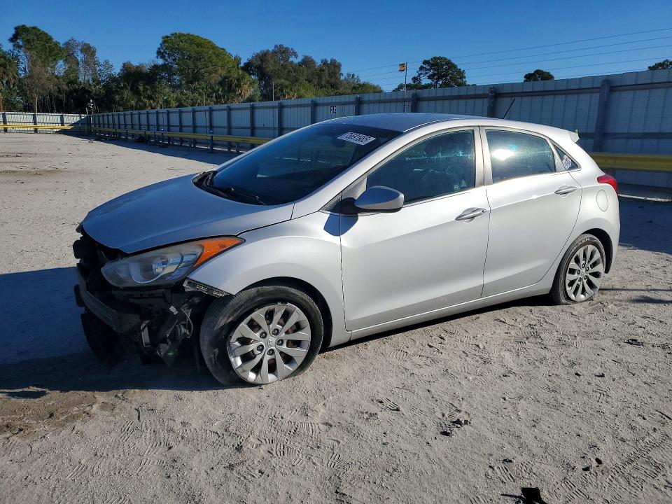 2016 HYUNDAI ELANTRA GT — VIN KMHD35LHXGU325308