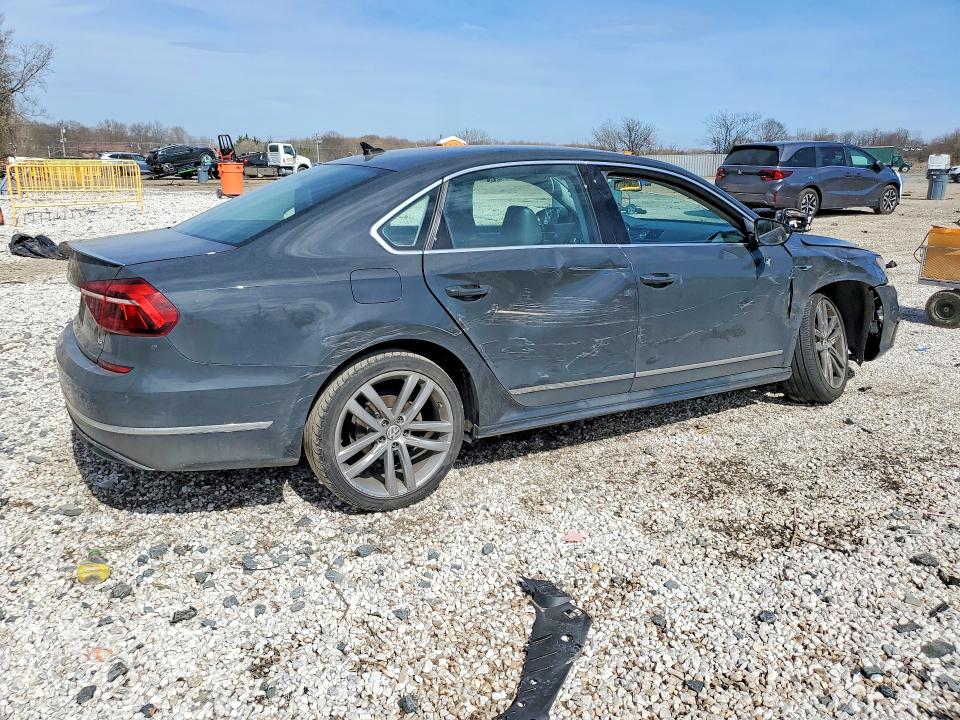 1VWDT7A38HC084876