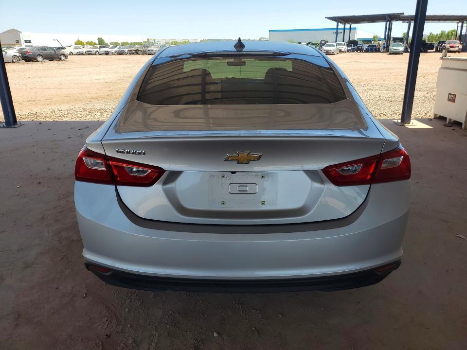 1G1ZB5ST6LF084972