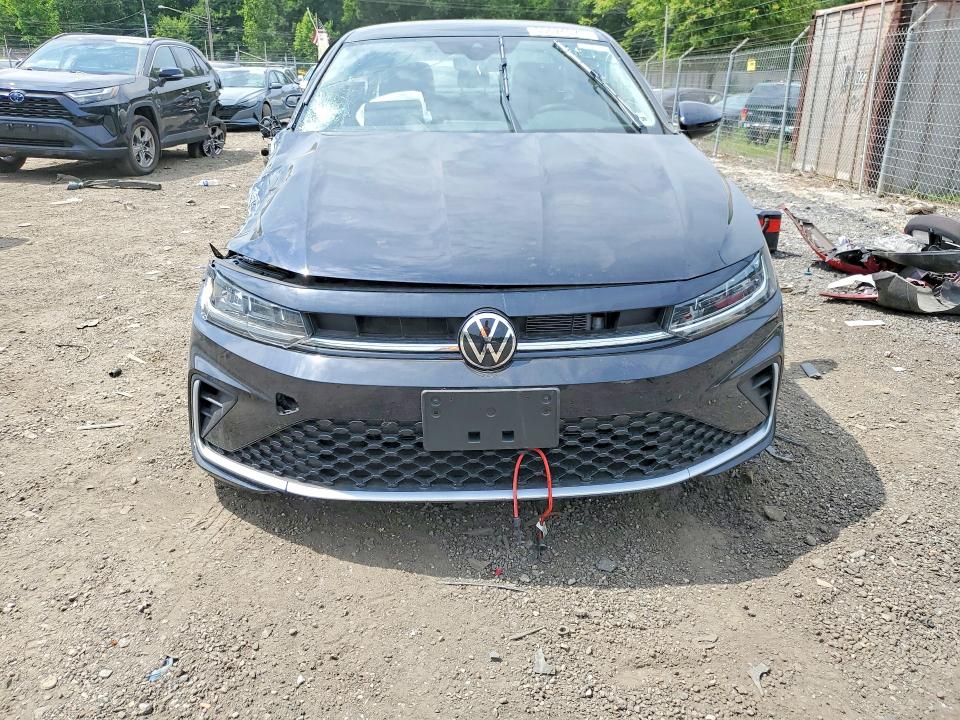 3VW7W7BU5TM031328