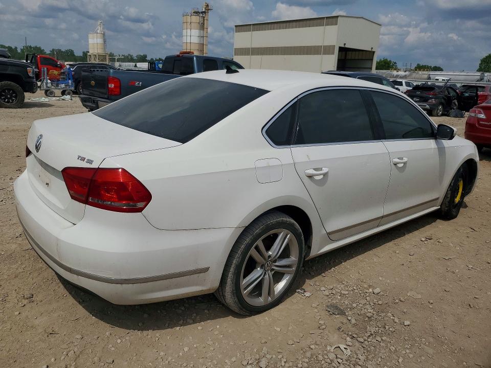 1VWBS7A3XFC032981