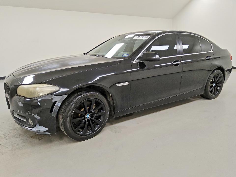 WBA5B1C57GG551876