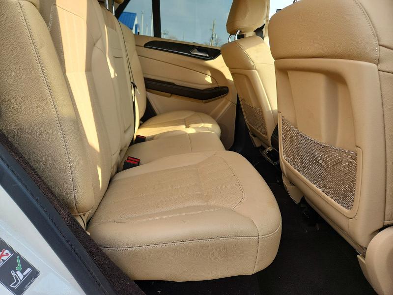 4JGDA5HB3HA948315
