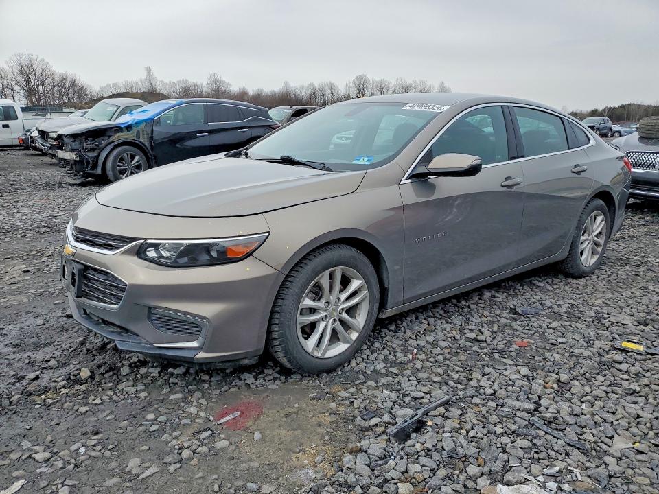 2018 CHEVROLET MALIBU — VIN 1G1ZD5ST0JF145174