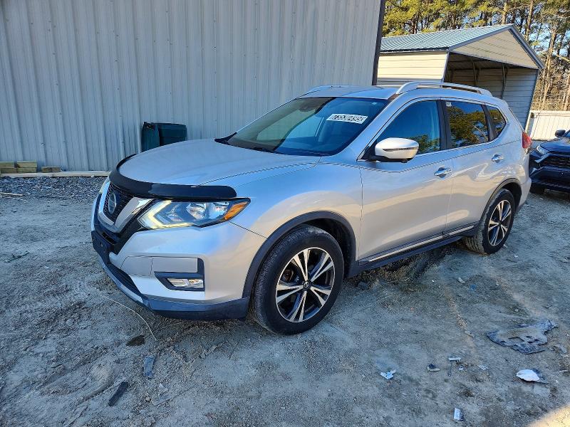 2018 NISSAN ROGUE — VIN 5N1AT2MT3JC741184