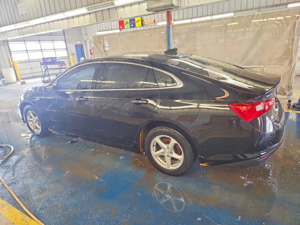 1G1ZB5ST2JF115115