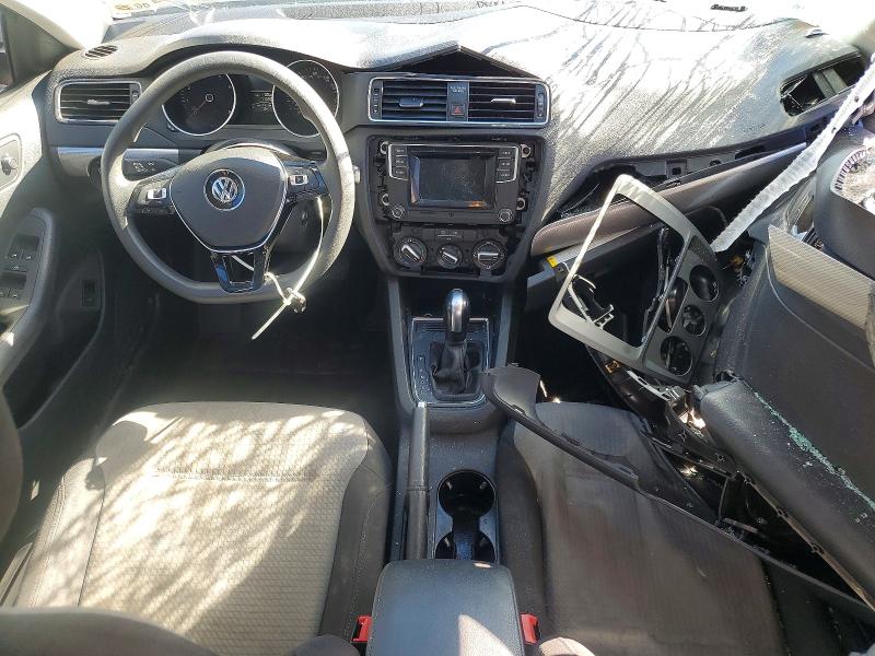 3VW2B7AJ0HM392258