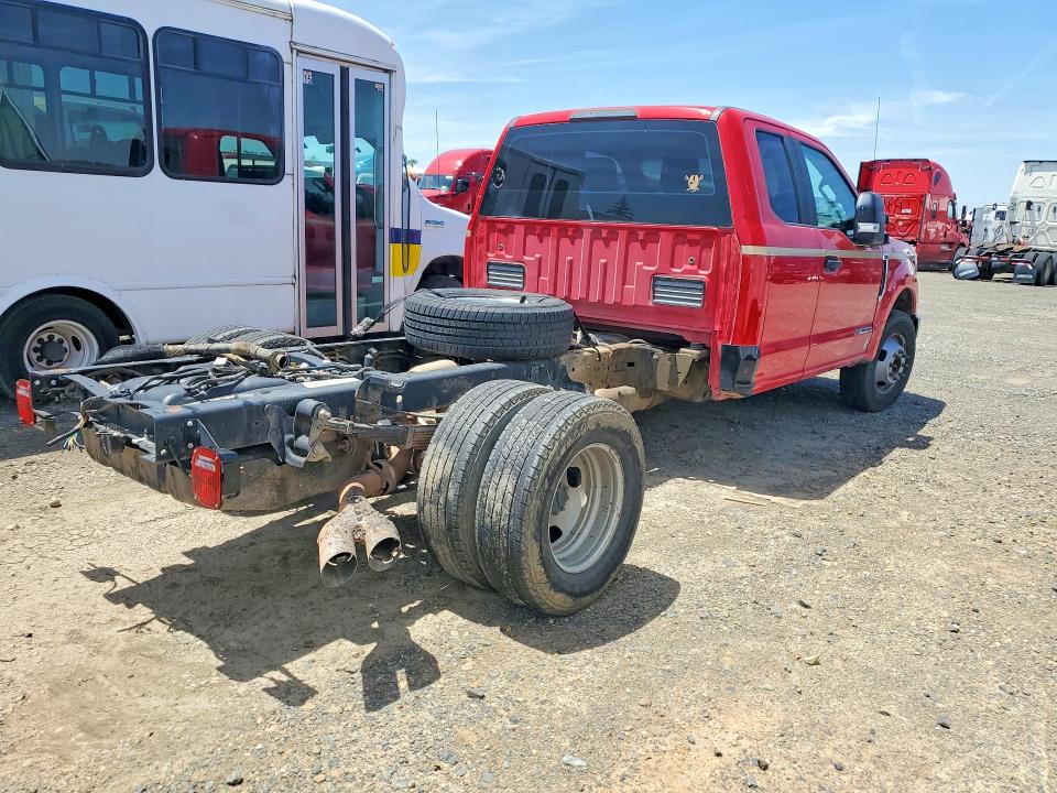 1FD8X3GT4HEE22430