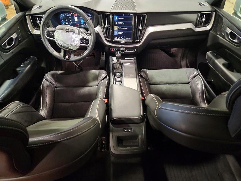 YV4A22RM3K1343539