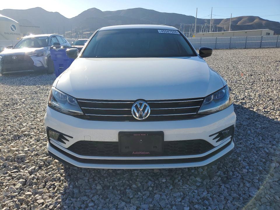 3VWDB7AJ9JM238369