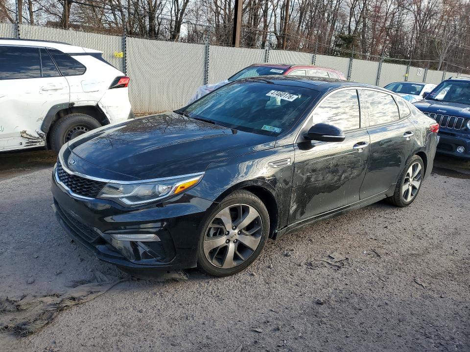 2019 KIA OPTIMA — VIN 5XXGT4L34KG294779