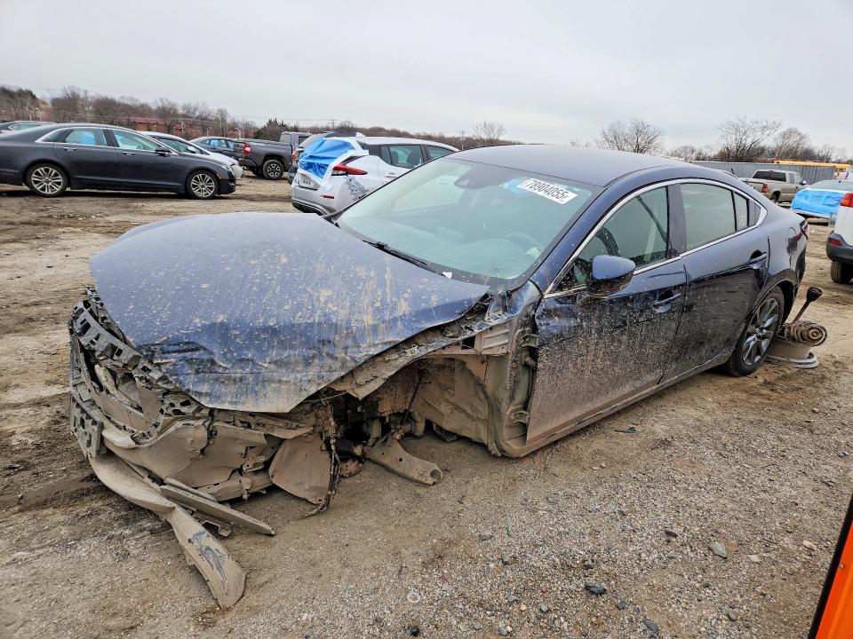 JM1GL1UM1J1313353
