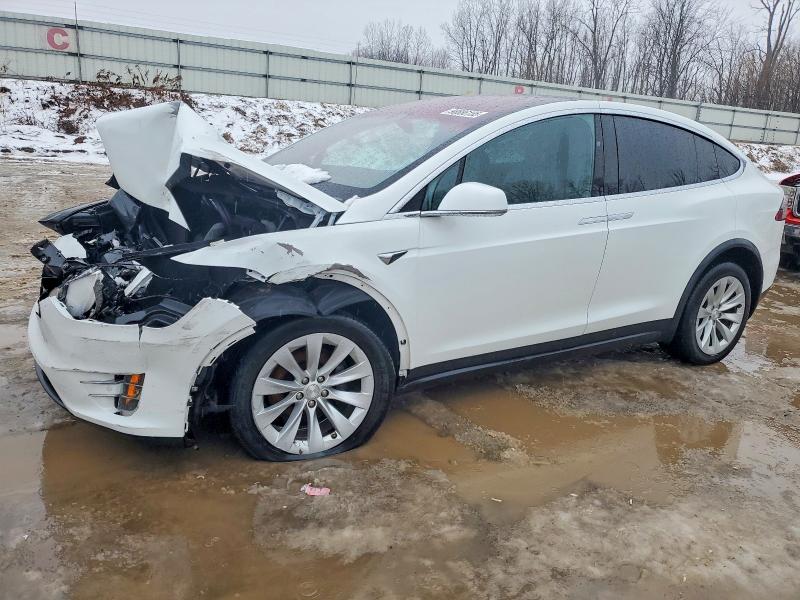 2020 TESLA MODEL X — VIN 5YJXCDE29LF230942