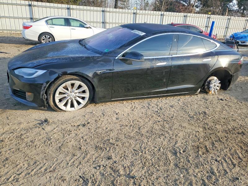 2017 TESLA MODEL S — VIN 5YJSA1E25HF210855