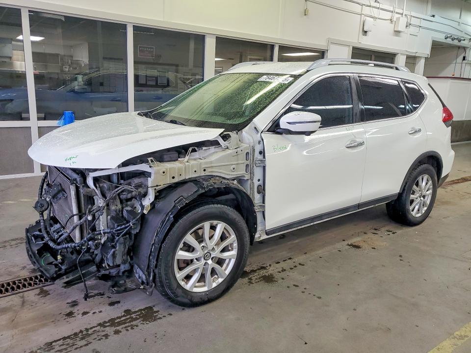 2017 NISSAN ROGUE — VIN 5N1AT2MM9HC833788