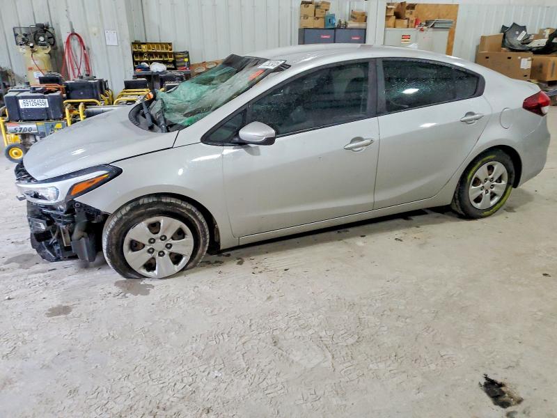 2018 KIA FORTE LX — VIN 3KPFK4A71JE236463