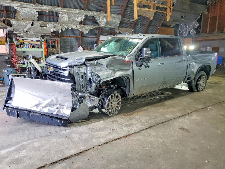 2026 CHEVROLET SILVERADO — VIN 2GC4KPEY2T1141034