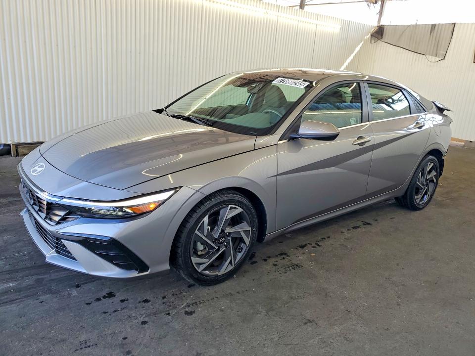 2025 HYUNDAI ELANTRA — VIN KMHLS4DG2SU924713