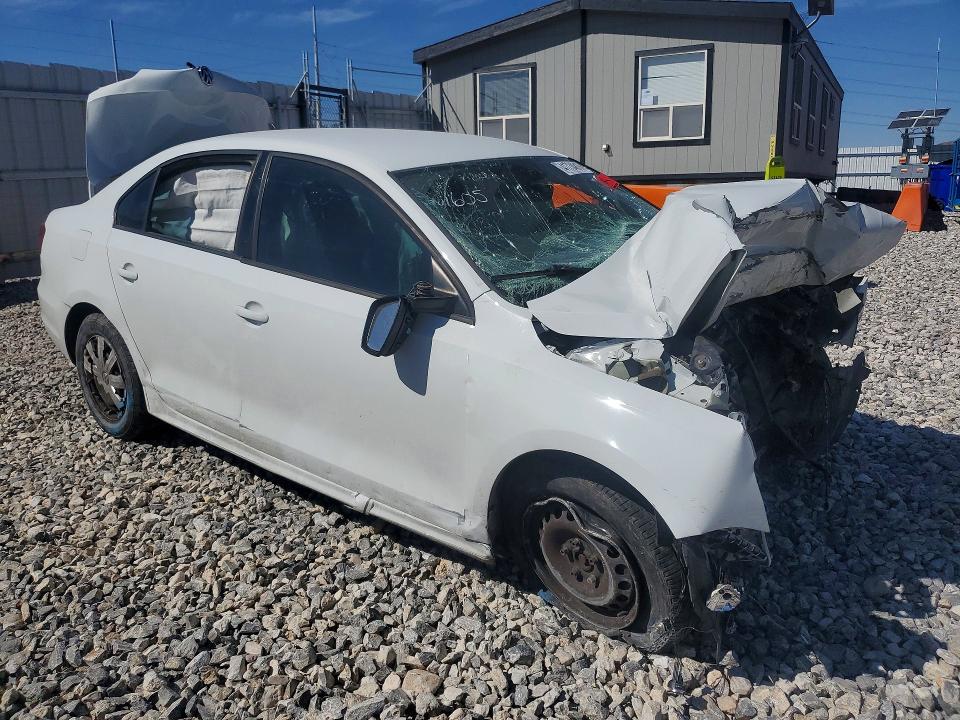 3VW2K7AJ7FM285611