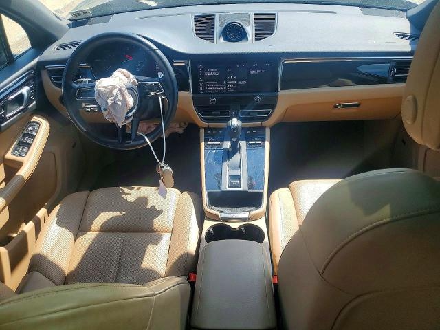 WP1AA2A58PLB01589