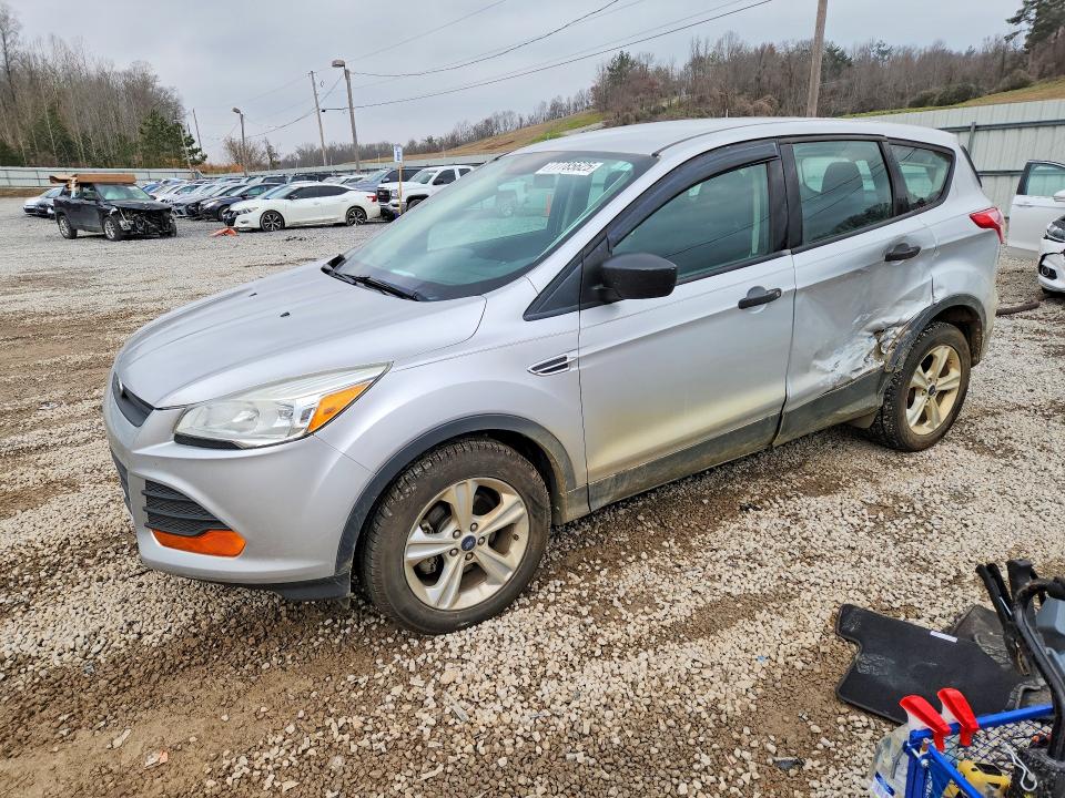 2016 FORD ESCAPE — VIN 1FMCU0F77GUC73571