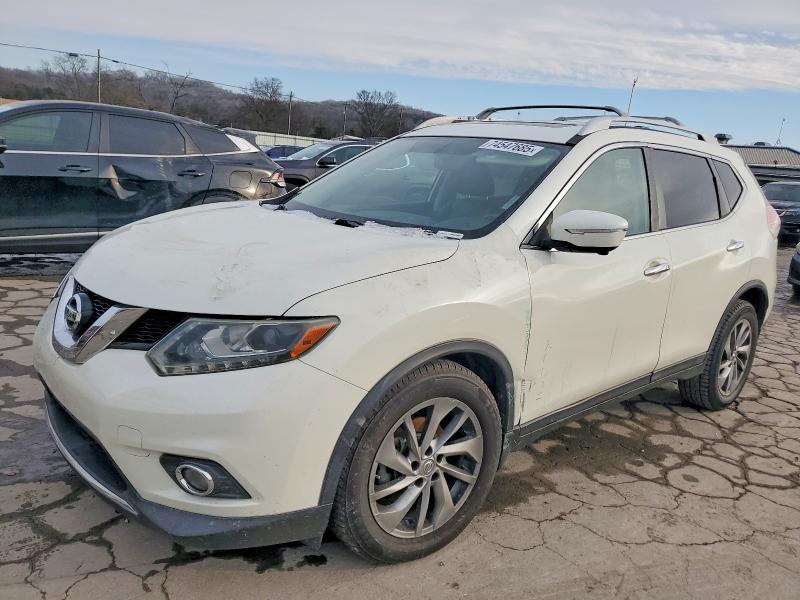 2015 NISSAN ROGUE — VIN 5N1AT2MT0FC805687