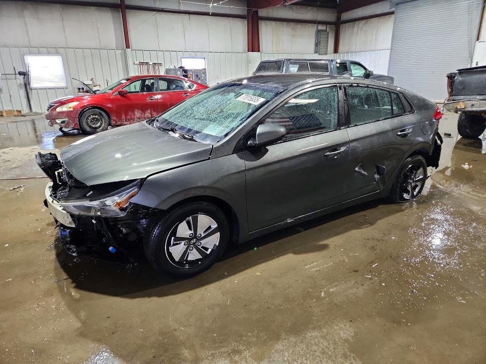 2022 HYUNDAI IONIQ — VIN KMHC65LC4NU274800