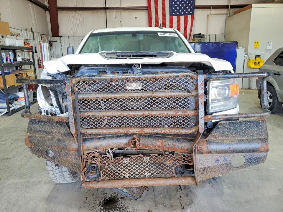 1GT12NEY2KF111711