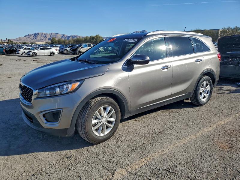 2017 KIA SORENTO LX — VIN 5XYPG4A36HG201997