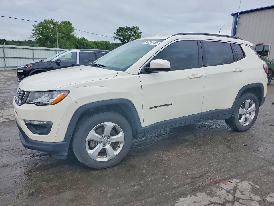 2018 JEEP COMPASS — VIN 3C4NJDBB3JT270515