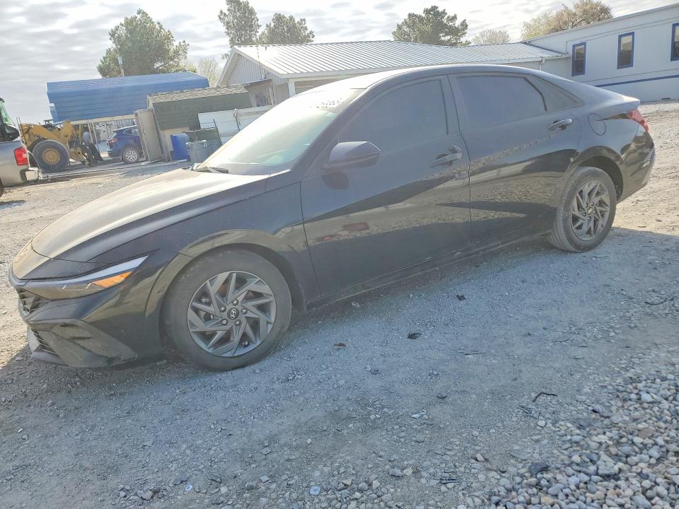 2024 HYUNDAI ELANTRA 4D — VIN KMHLM4DG3RU698699