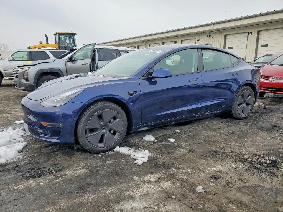 2022 TESLA MODEL 3 — VIN 5YJ3E1EB8NF343243