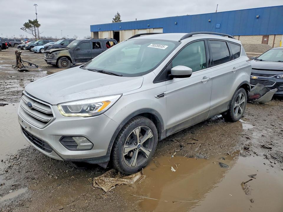 2018 FORD ESCAPE — VIN 1FMCU0HDXJUD57734