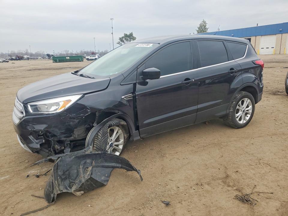 2019 FORD ESCAPE — VIN 1FMCU9GD6KUA52657