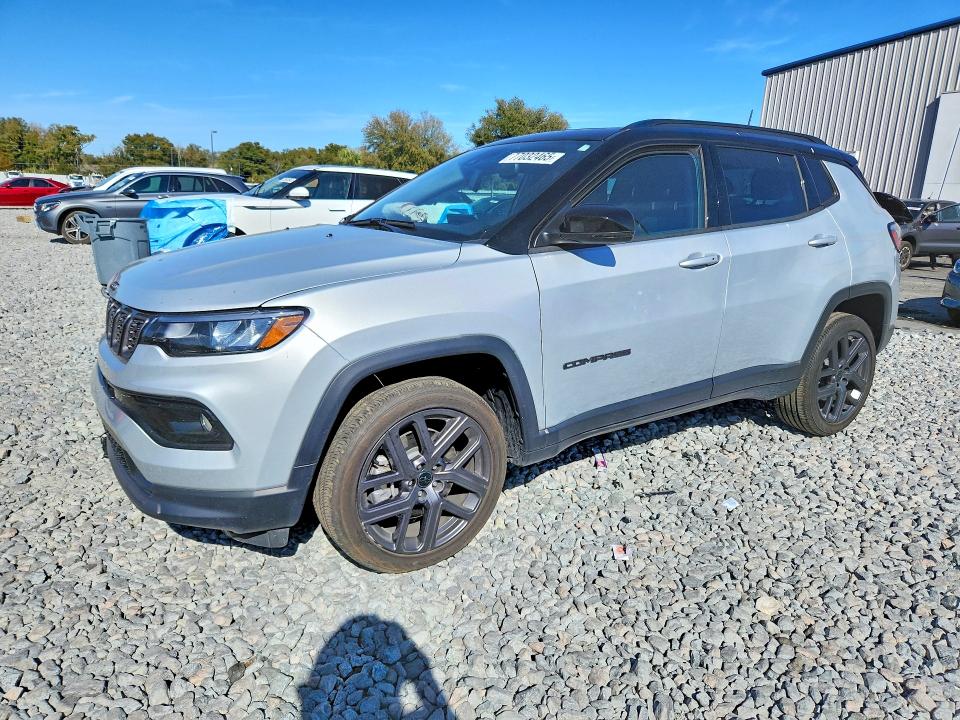 2025 JEEP COMPASS — VIN 3C4NJDCNXST612326
