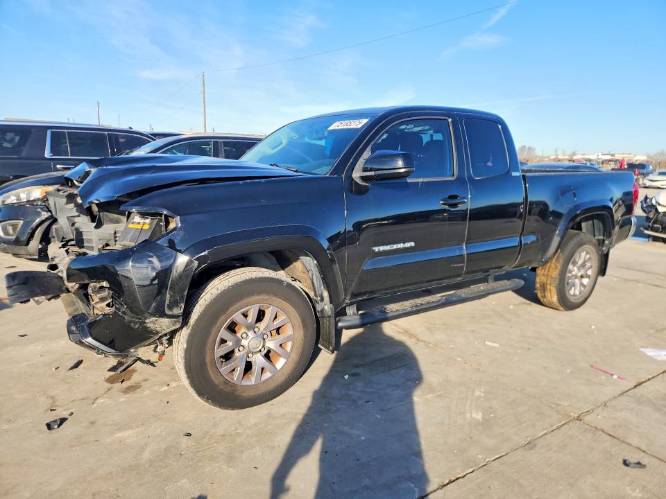 2016 TOYOTA TACOMA — VIN 5TFSZ5AN7GX030233