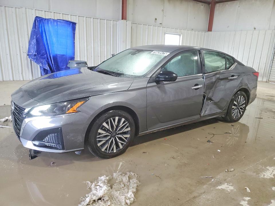 2025 NISSAN ALTIMA SV — VIN 1N4BL4DV2SN415586