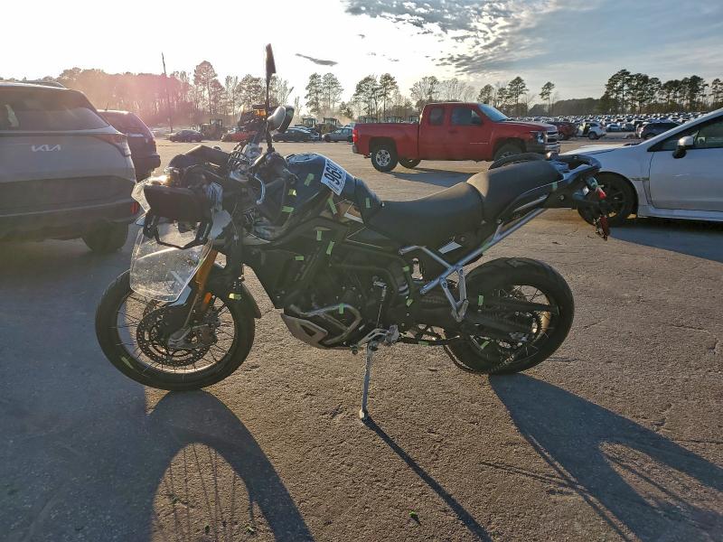 SMTC83DEXSTCE5550