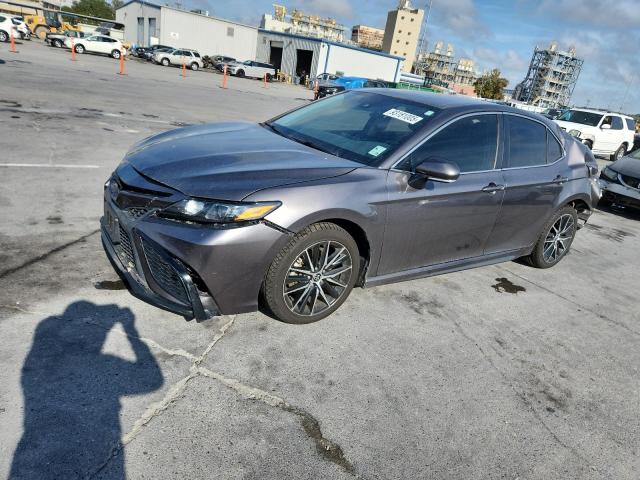 2022 TOYOTA CAMRY SE — VIN 4T1G11AK2NU674695