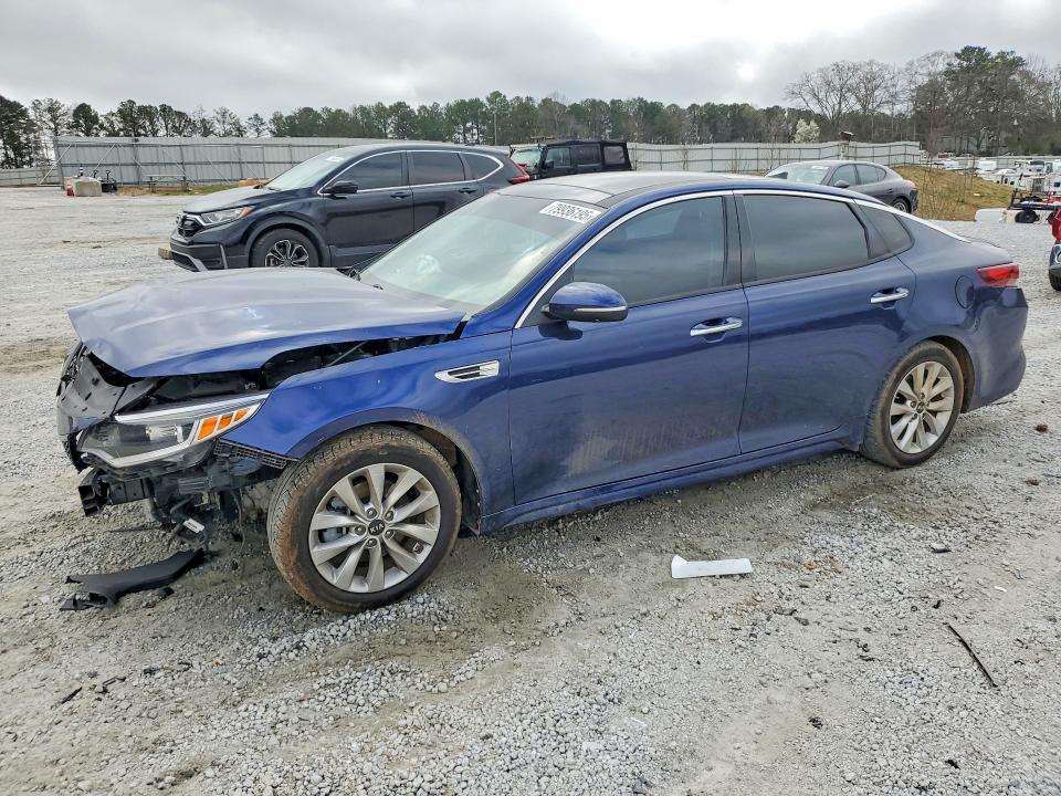 2018 KIA OPTIMA — VIN 5XXGT4L34JG242891