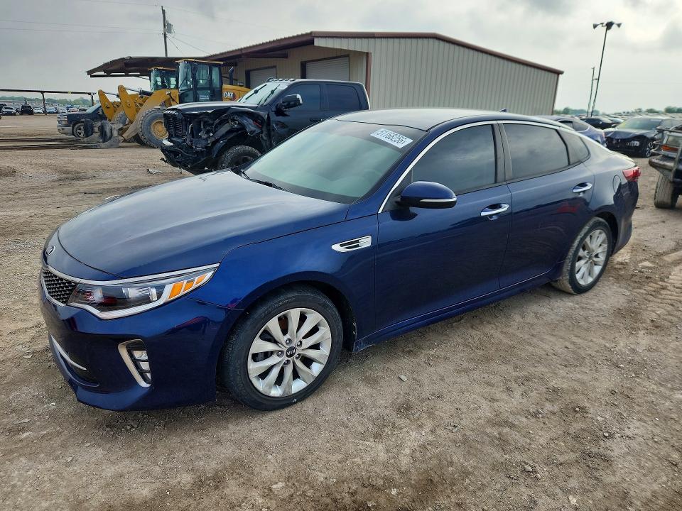 2018 KIA OPTIMA — VIN 5XXGT4L35JG191868