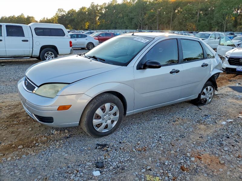 2005 FORD FOCUS ZX4 — VIN 1FAFP34N75W140862