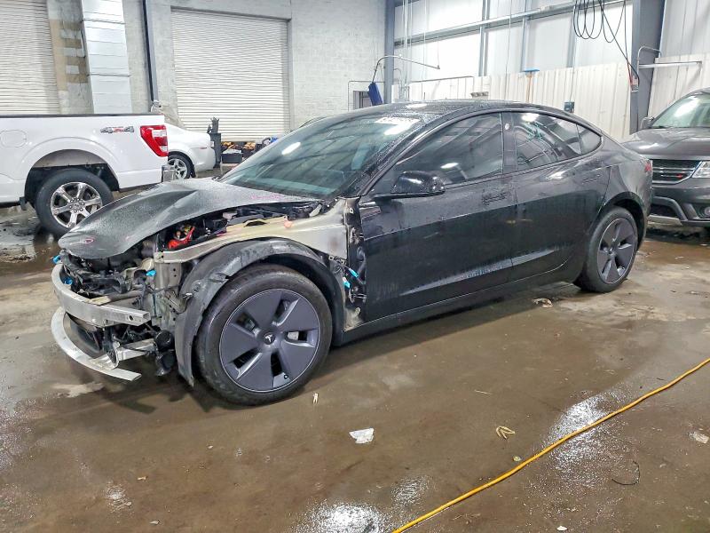 2022 TESLA MODEL 3 — VIN 5YJ3E1EB1NF132353