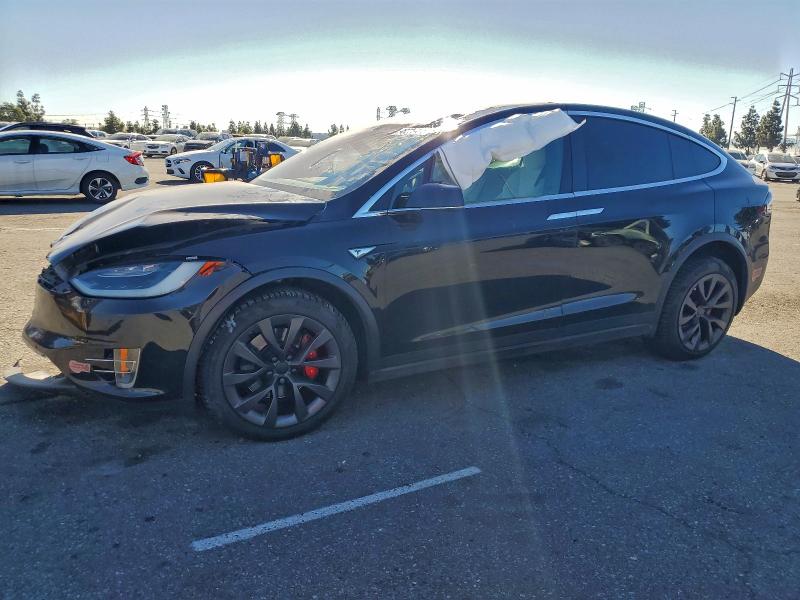 2016 TESLA MODEL X — VIN 5YJXCAE47GF001472