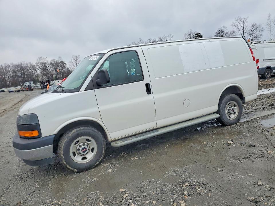 2018 GMC SAVANA G25 — VIN 1GTW7AFG6J1909937