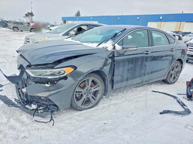 2017 FORD FUSION SPO — VIN 3FA6P0VP8HR333253