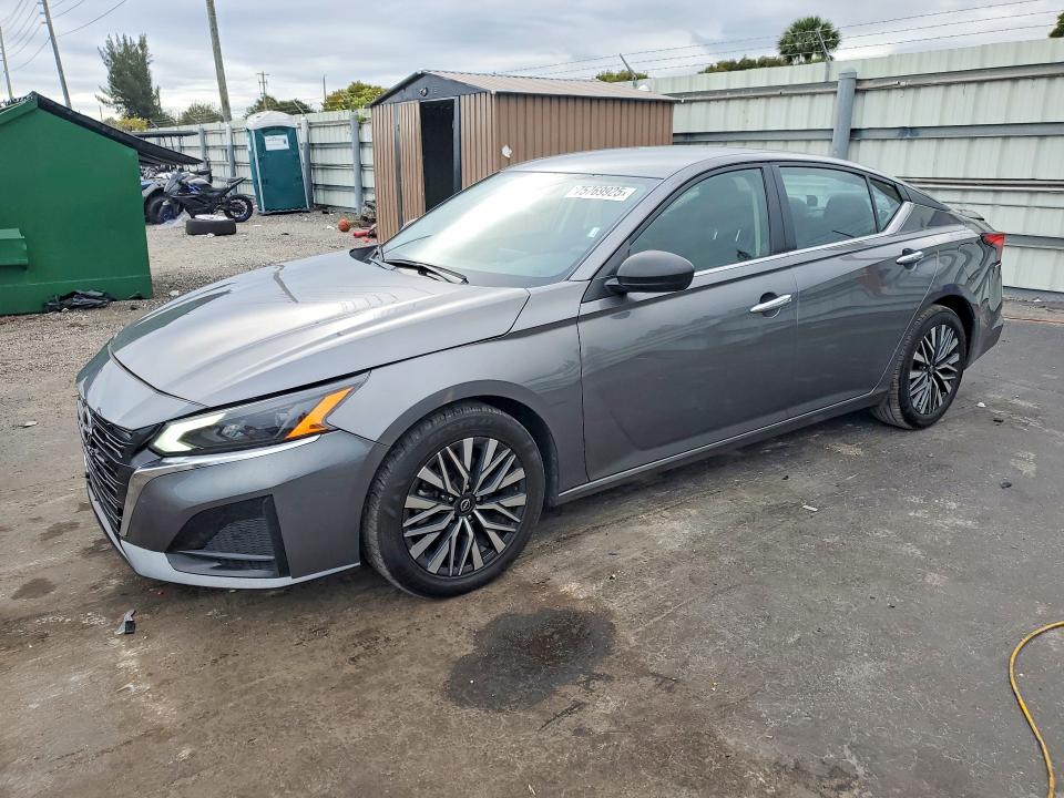 2024 NISSAN ALTIMA SV — VIN 1N4BL4DV6RN385499