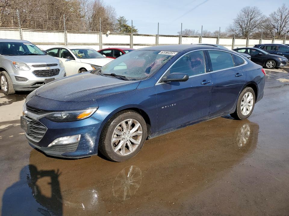 2022 CHEVROLET MALIBU LT — VIN 1G1ZD5ST4NF132417