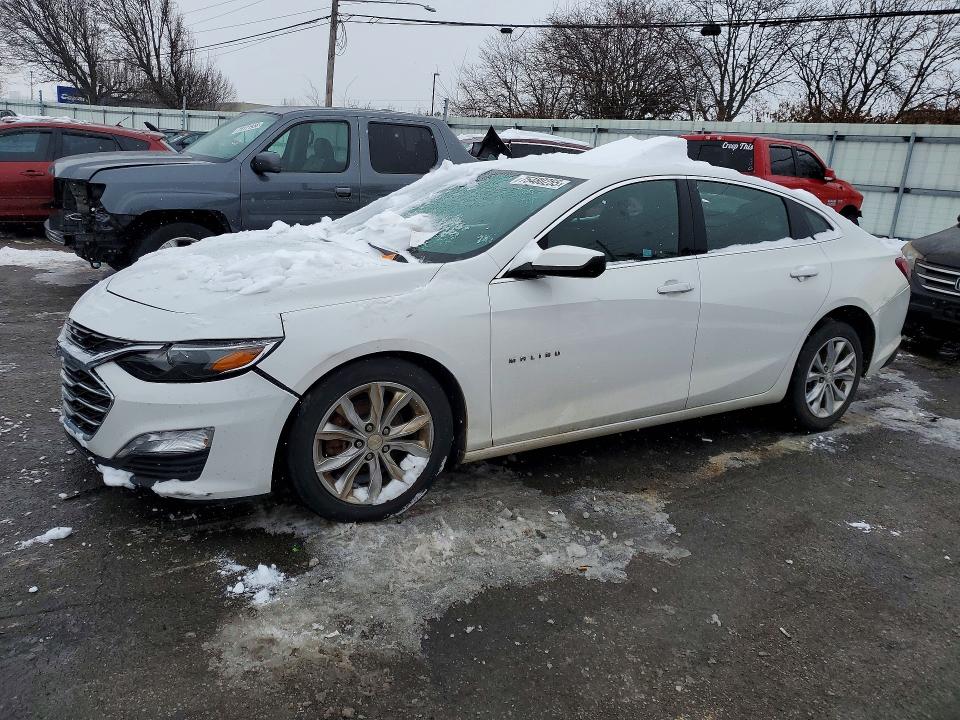 2020 CHEVROLET MALIBU LT — VIN 1G1ZD5ST8LF088564